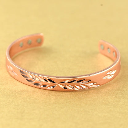 Elegant Magnetic Copper Bracelet